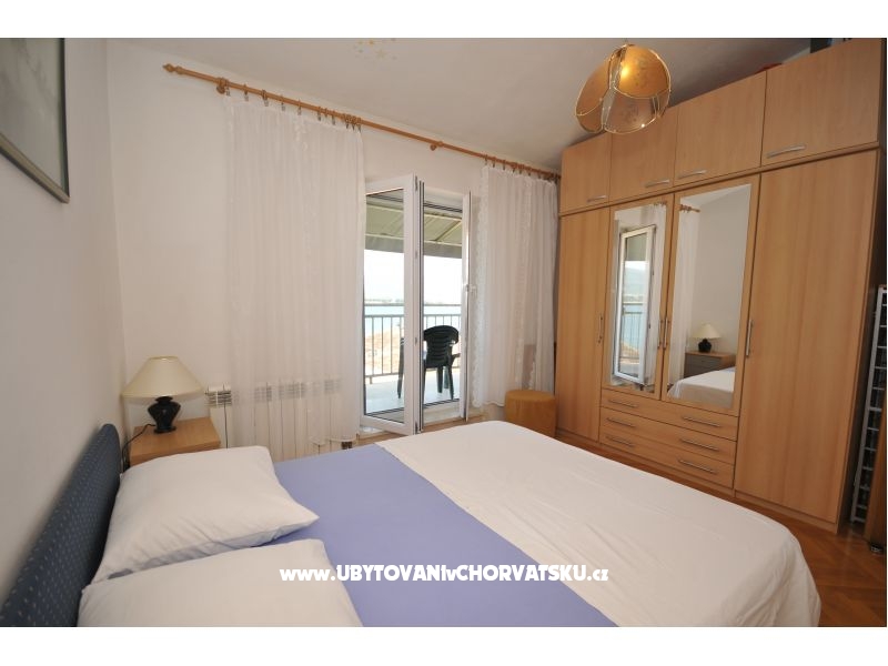 Apartment Elena – Ferienwohnung Trogir, Kroatien – Foto 2