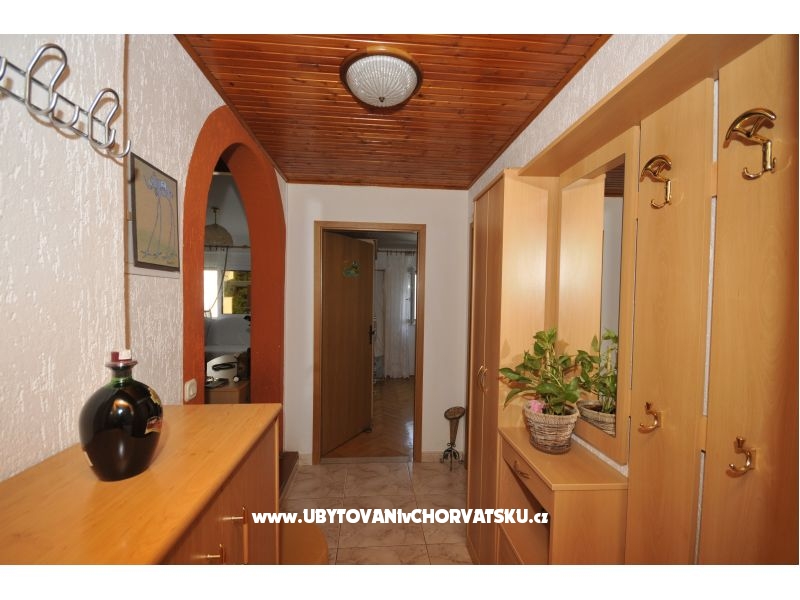 Apartment Elena – Ferienwohnung Trogir, Kroatien – Foto 5