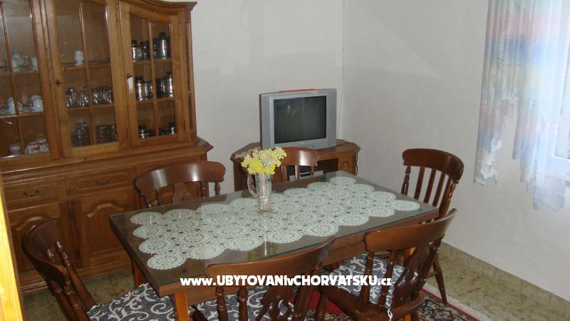 Apartment Jakov – Ferienwohnung Trogir, Kroatien – Foto 4