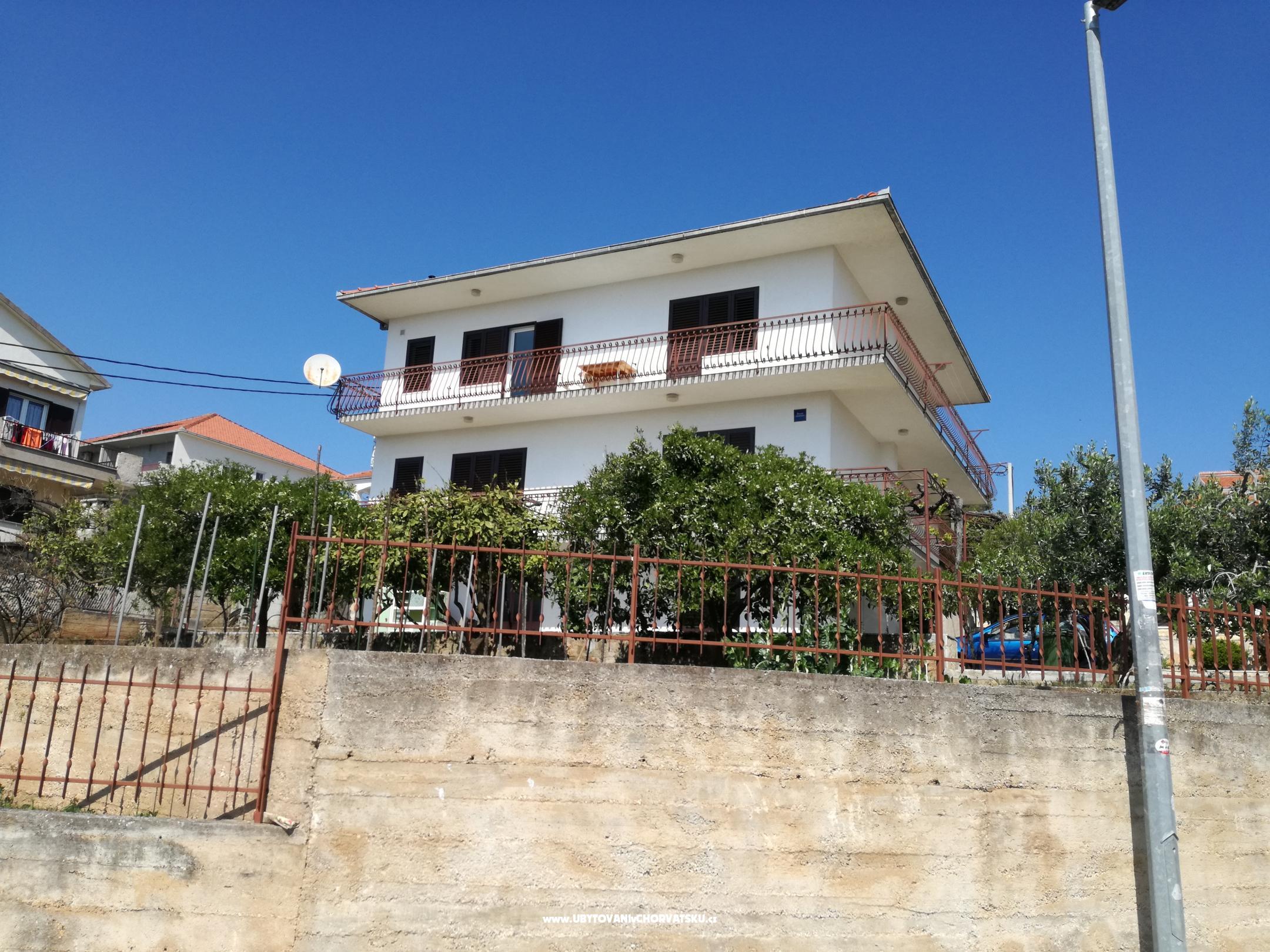 Apartment Marija i Marin – Ferienwohnung Trogir, Kroatien – Foto 1