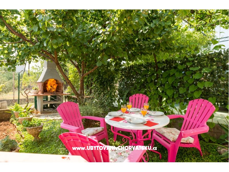 Appartements Slatinka – Ferienwohnung Trogir, Kroatien – Foto 1