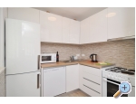 Apartment Zoranka am Strand - Trogir Kroatien