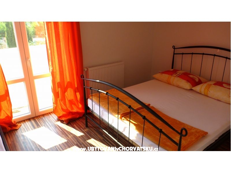 Appartements  Milas – Ferienwohnung Trogir, Kroatien – Foto 4