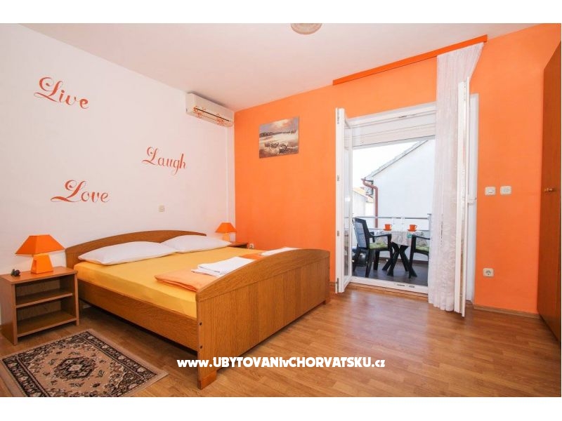 Appartements  Milas – Ferienwohnung Trogir, Kroatien – Foto 6