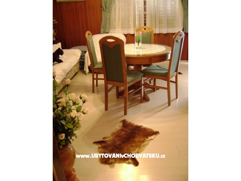 Appartements Bešker – Ferienwohnung Trogir, Kroatien – Foto 4