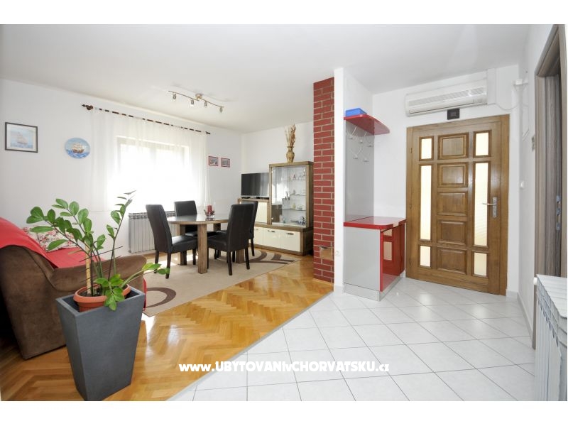 Appartements Borna – Ferienwohnung Trogir, Kroatien – Foto 5