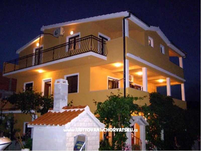 Appartements Duka – Ferienwohnung Trogir, Kroatien – Foto 1