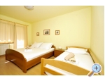 Appartements Peni - Trogir Kroatien