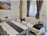 Appartements Sandra - Trogir Kroatien