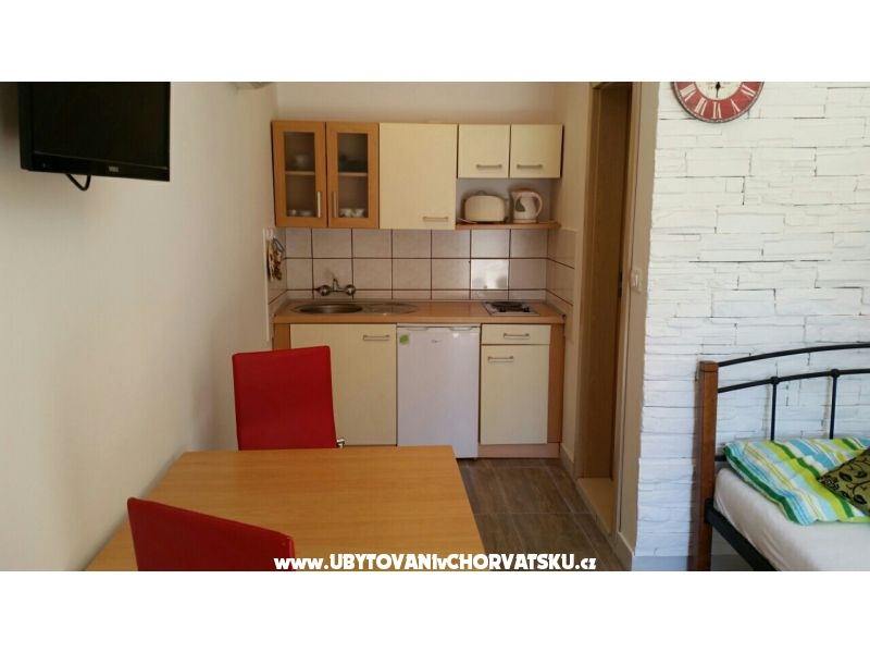 Ferienwohnungen Stone Haus – Ferienwohnung Trogir, Kroatien – Foto 2