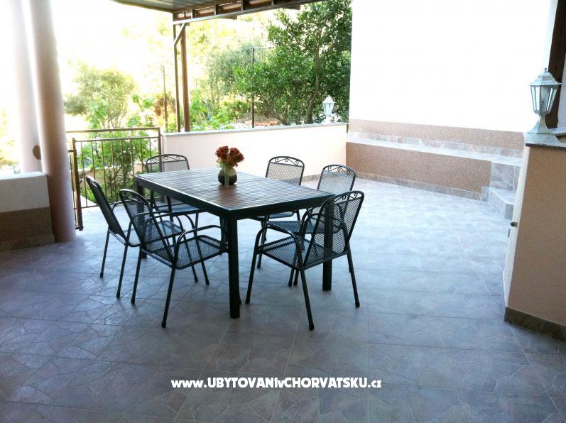 Ferienwohnungen Gjeldum   – Ferienwohnung Trogir, Kroatien – Foto 3