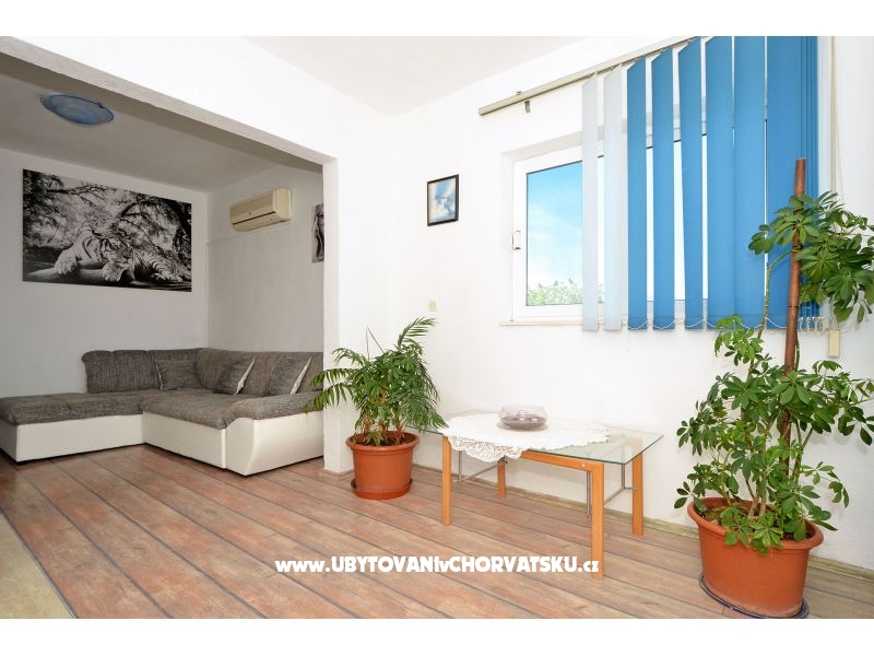 Appartement Petra Arbanija – Ferienwohnung Trogir, Kroatien – Foto 2