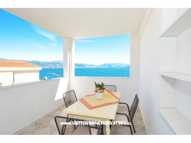 Appartement Petra Arbanija – Ferienwohnung Trogir, Kroatien – Foto 9