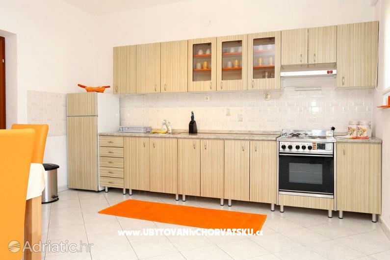 Appartement Rainbow – Ferienwohnung Trogir, Kroatien – Foto 4