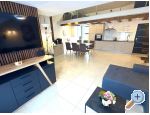 Apartmanok Ksenija and Anchor - Trogir Horvtorszg