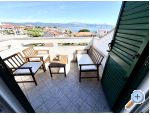 Apartmaji Ksenija and Anchor - Trogir Hrva�ka