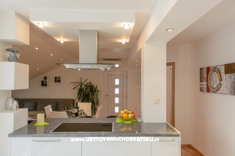 Ferienwohnungen SUNNY – Ferienwohnung Trogir, Kroatien – Foto 6