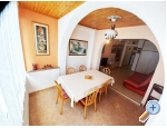 Apartmaji Villa Carmen - Trogir Hrvaka