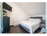 Arya - Trogir Kroatien
