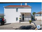 Arya - Trogir Chorvatsko