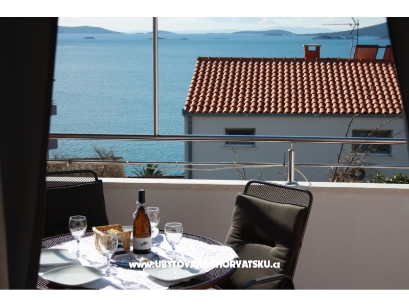 Appartement/house Belvedere-Riviera – Ferienwohnung Trogir, Kroatien – Foto 1