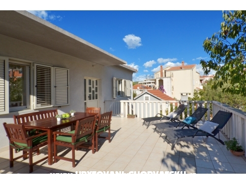 Best - Trogir Horvtorszg