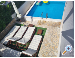 Bruno's Poolside Retreat - Trogir Chorvatsko