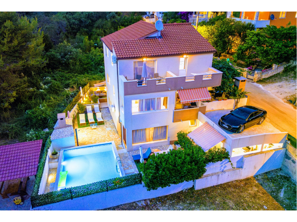 Bruno's Poolside Retreat - Trogir Croatie