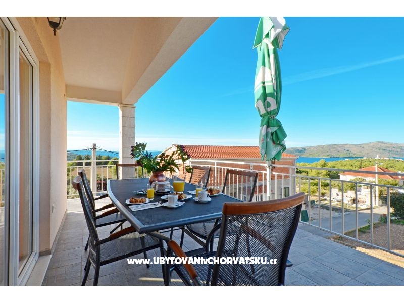 Charlie – Ferienwohnung Trogir, Kroatien – Foto 1