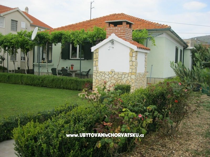 Haus Petar &amp; Appartement for 2 perso – Ferienwohnung Trogir, Kroatien – Foto 4