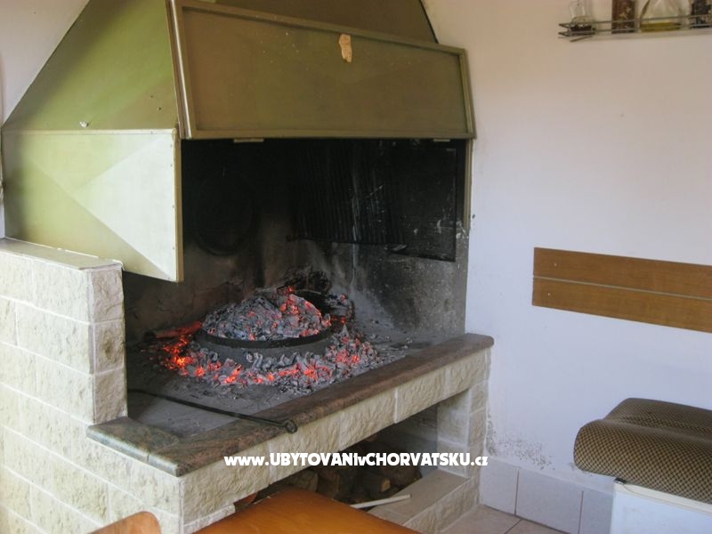 Haus Petar &amp; Appartement for 2 perso – Ferienwohnung Trogir, Kroatien – Foto 6