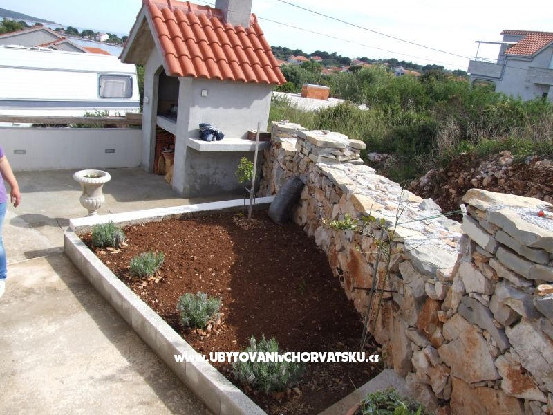 Haus Rustika – Ferienwohnung Trogir, Kroatien – Foto 2