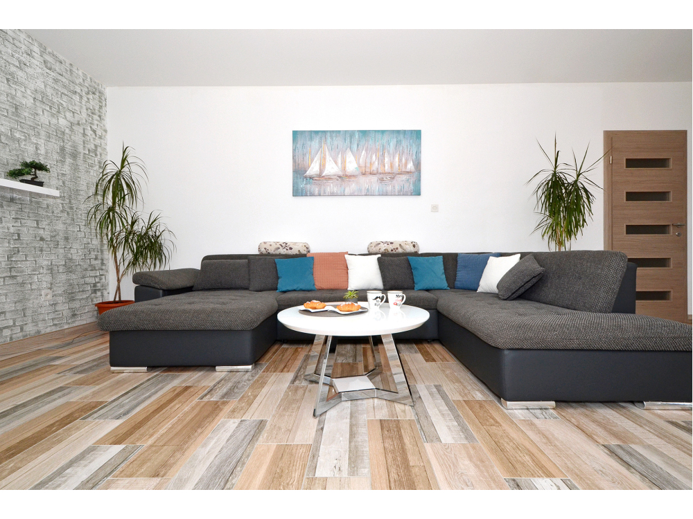 Karlo - Trogir Horvátország