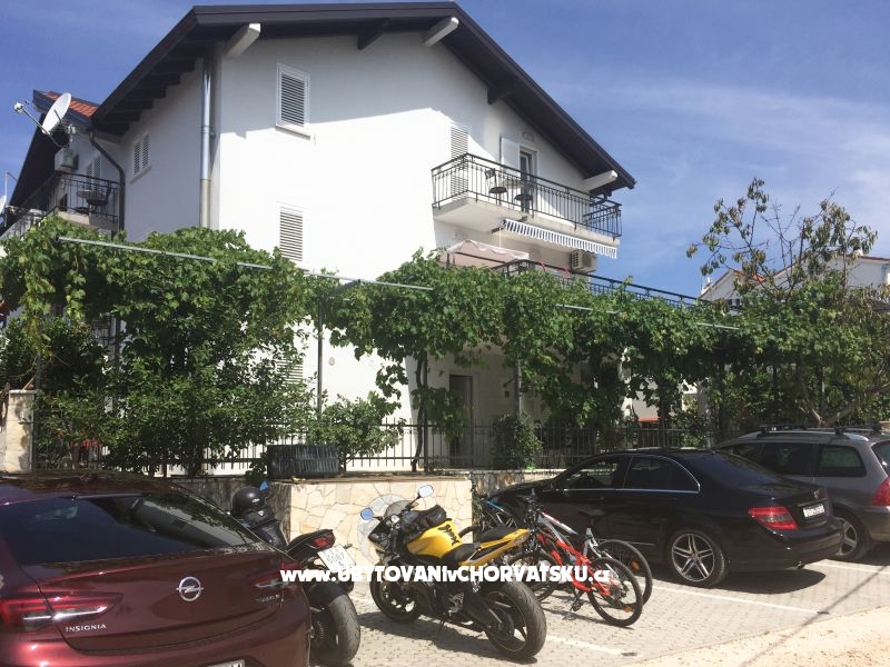 Logos – Ferienwohnung Trogir, Kroatien – Foto 2