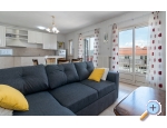 Lola Apartmaji - Trogir Hrvaka