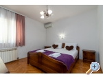 Lola Ferienwohnungen - Trogir Kroatien