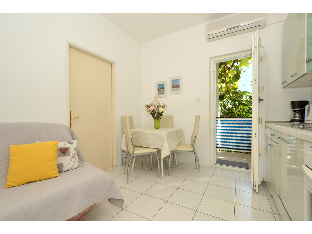 Lozovina - Trogir Horvátország