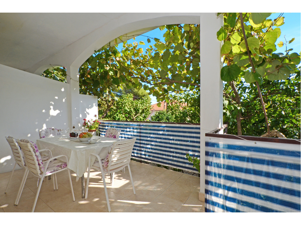 Lozovina - Trogir Horvátország