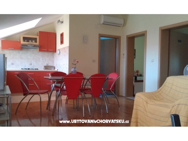 Ferienwohnungen MAJOS – Ferienwohnung Trogir, Kroatien – Foto 9