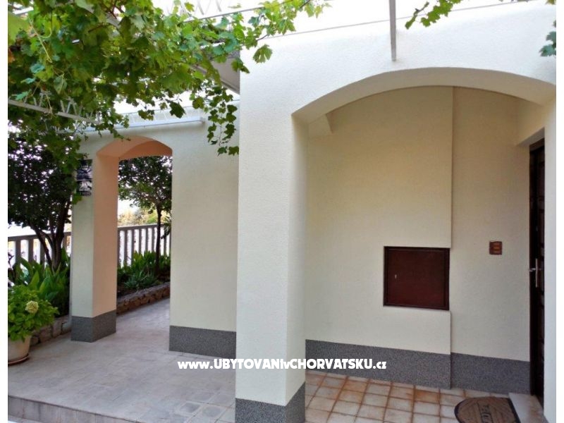  Villa Michael Ferienwohnungen – Ferienwohnung Trogir, Kroatien – Foto 9