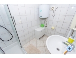 Nakiros Rent - Trogir Kroatien