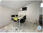 Nakiros Rent - Trogir Kroatien