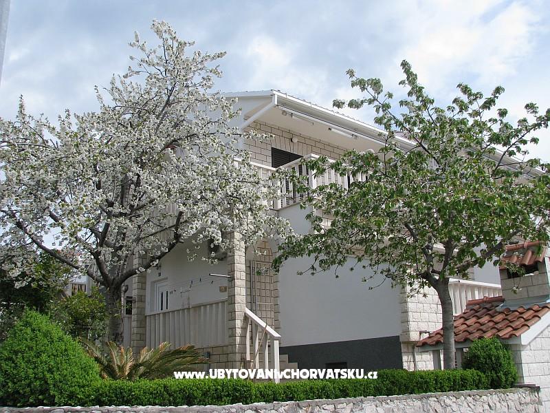 Apartmány Mila – Ferienwohnung Trogir, Kroatien – Foto 1