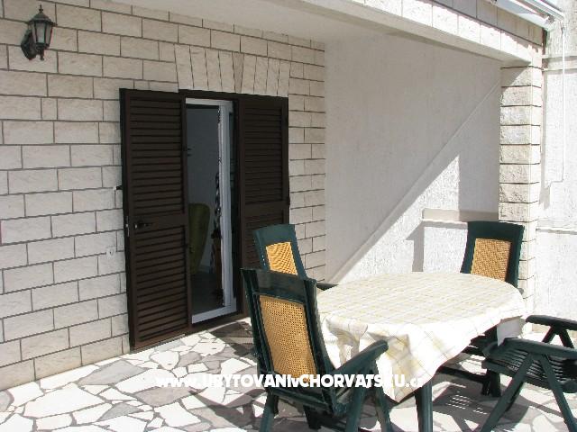 Apartmány Mila – Ferienwohnung Trogir, Kroatien – Foto 7