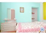 Petra Arbanija Apt - Trogir Chorvatsko