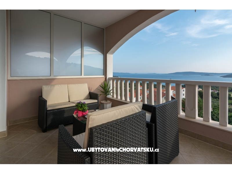 Studio-apartmani Plava Laguna – Ferienwohnung Trogir, Kroatien – Foto 1