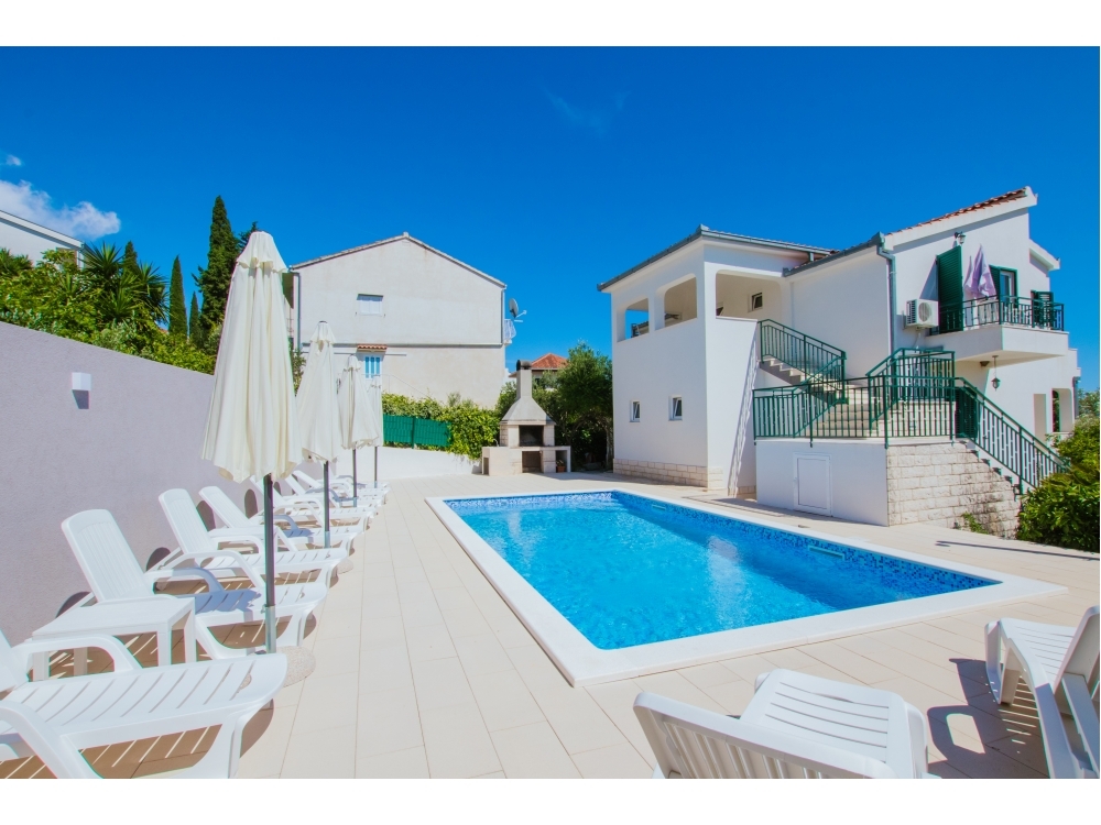 Appartements Milovi 30 m od more - Trogir Croatie
