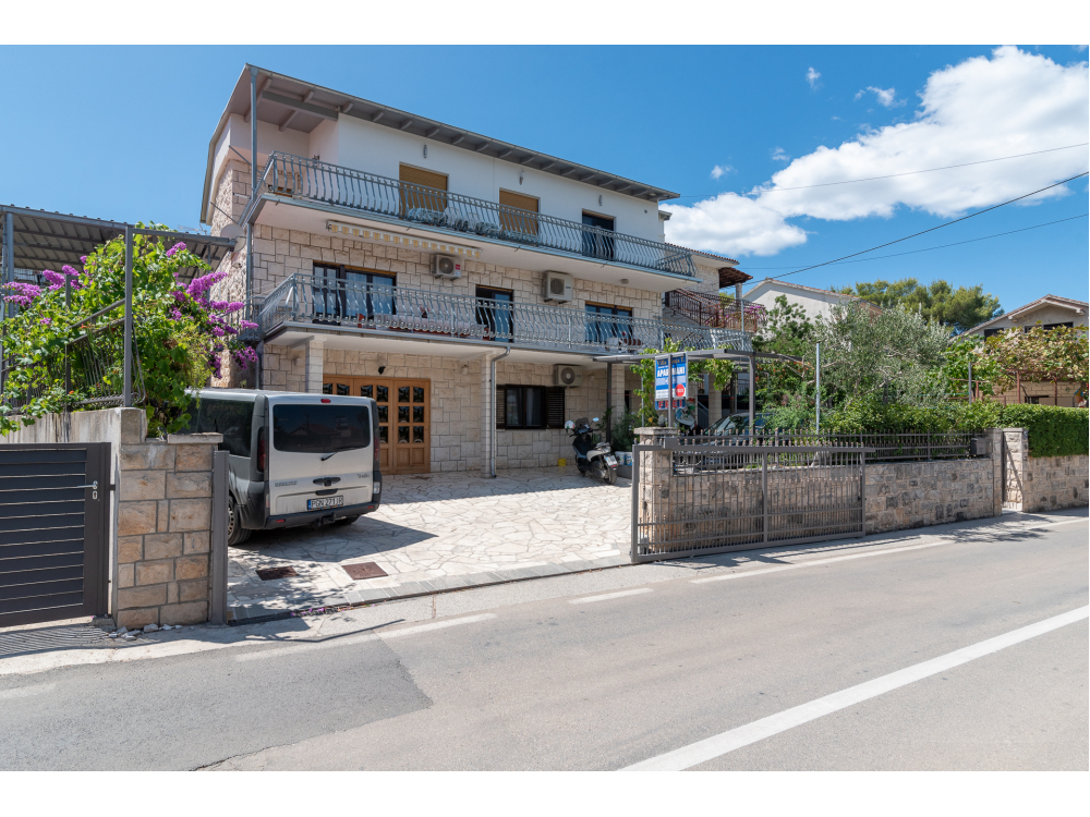 Tomic - Trogir Horvtorszg