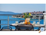 Magic sea view Leo apartments - Trogir Hrvaka