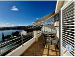 Magic sea view Leo apartments - Trogir Hrvaka